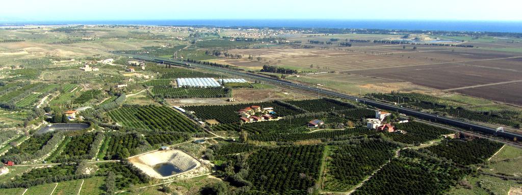 Il Giardino Del Sole Villa Agnone Bagni Exterior photo