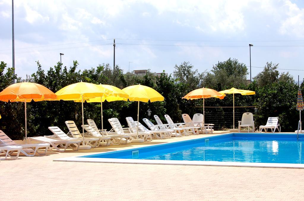 Il Giardino Del Sole Villa Agnone Bagni Exterior photo